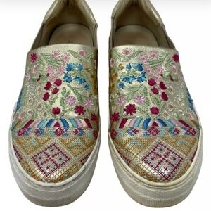 Johnny Was Vinny Morraco Slip-On Sneakers size 6